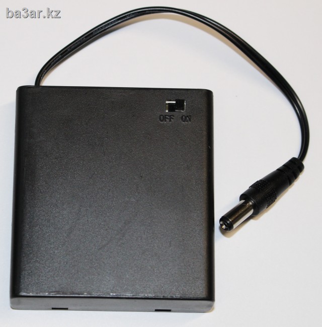 Коробка с выключателем, для 4 x 1.5V AA батарей